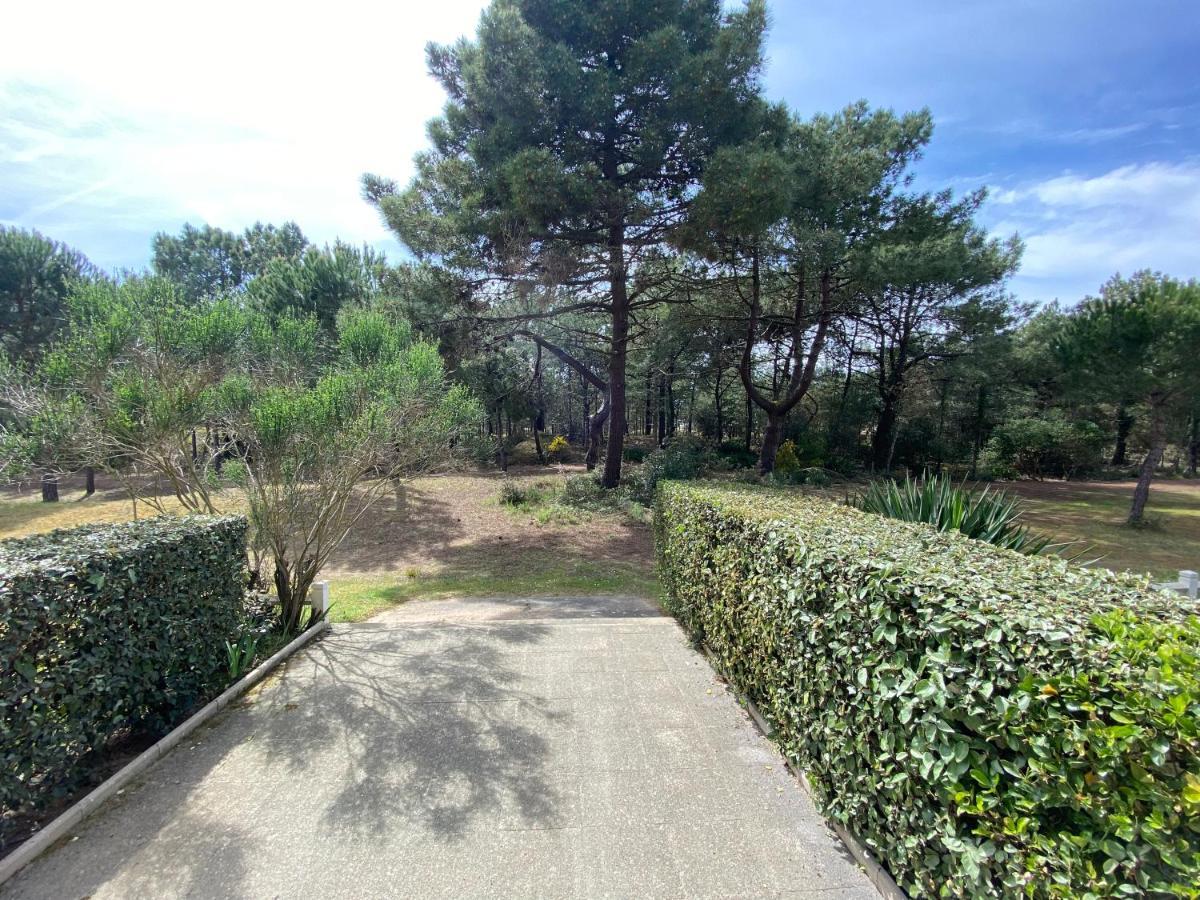Appartement Au Bord De Mer Saint-Brévin-les-Pins Exteriör bild