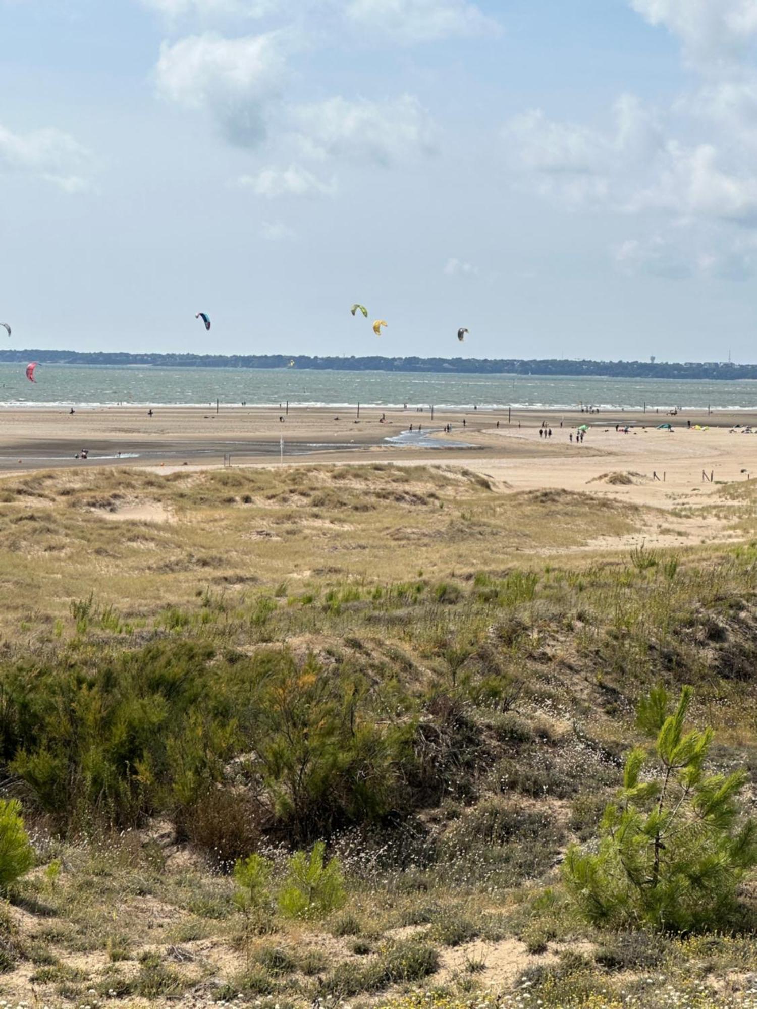 Appartement Au Bord De Mer Saint-Brévin-les-Pins Exteriör bild